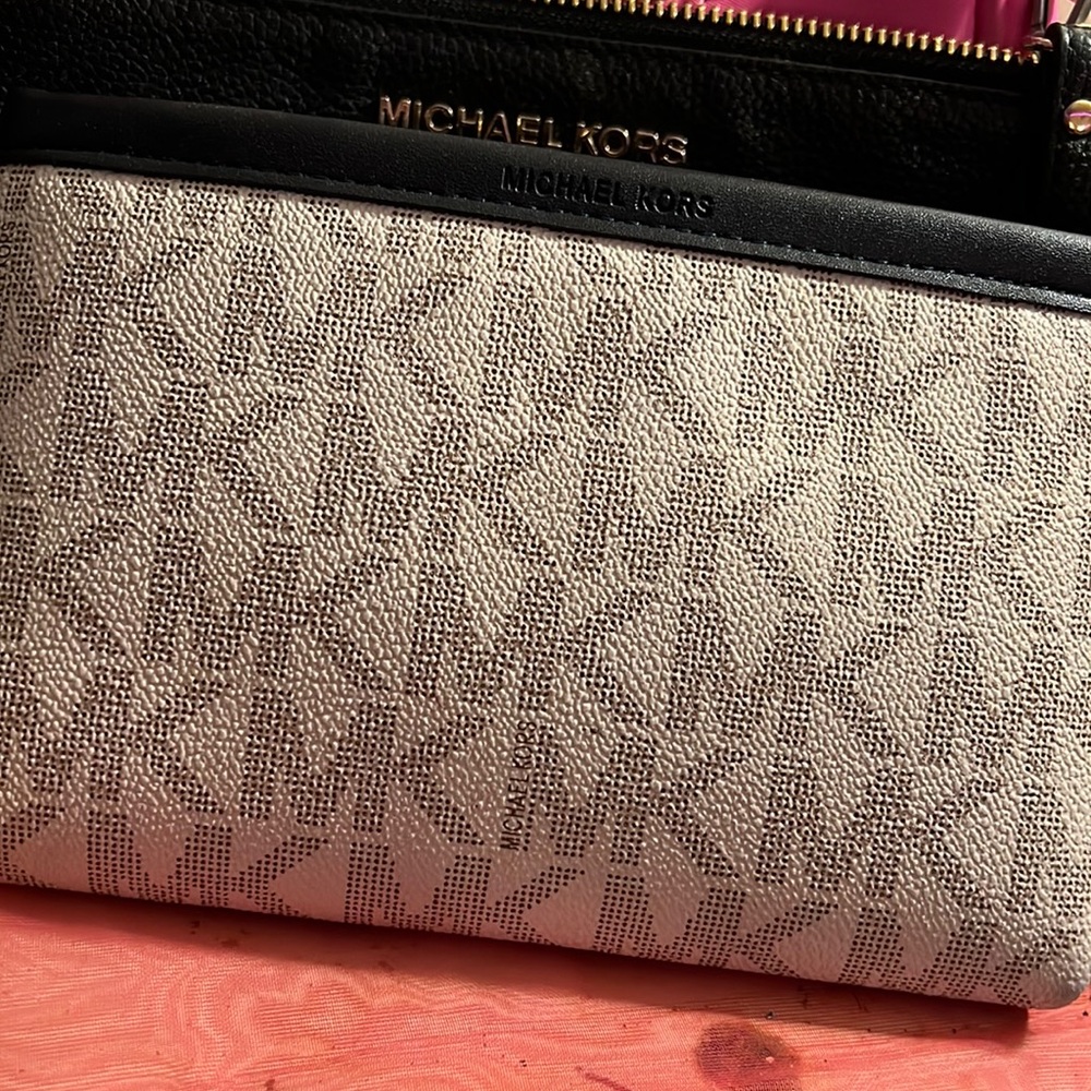 Michael Kors fanny bag